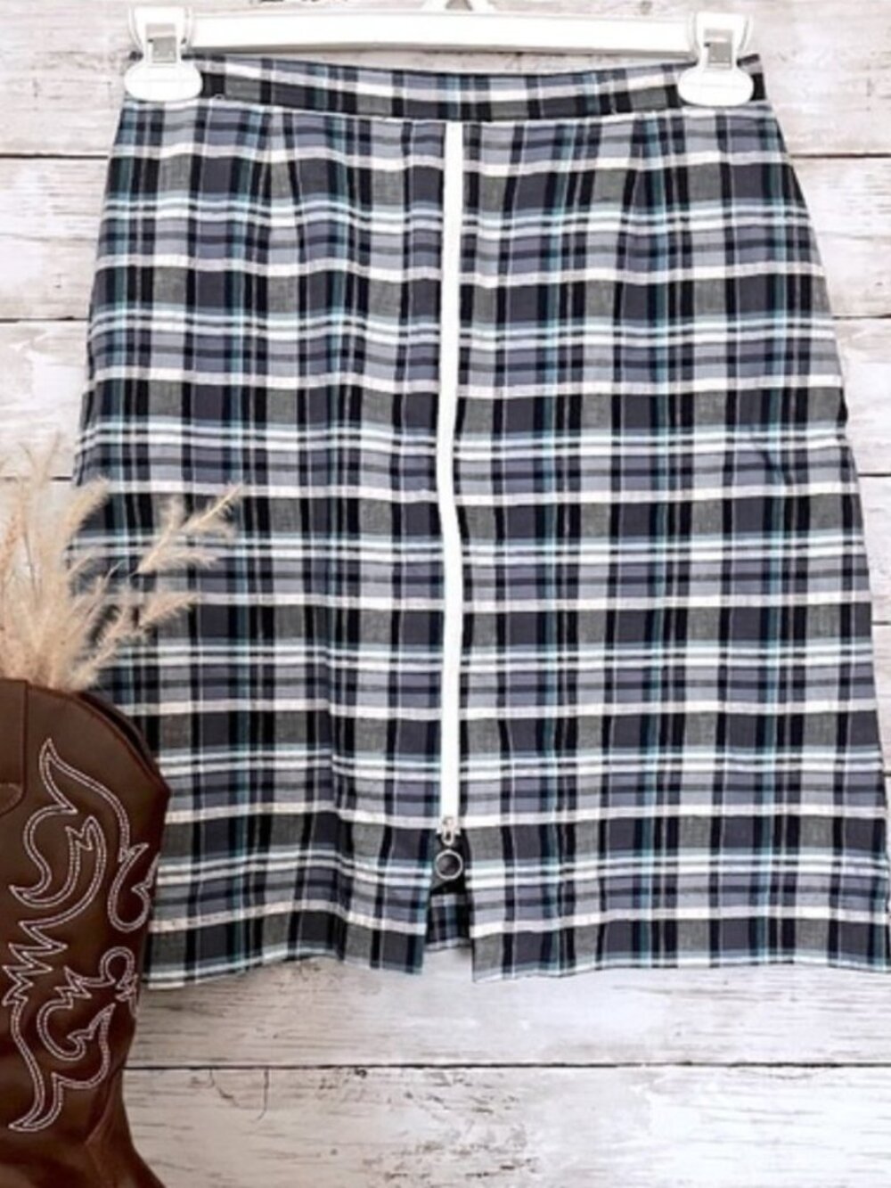 Women's Blue Plaid Golf Tennis Skort by Leon Levin Sz. 8